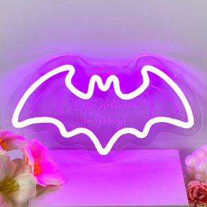 Customize neon lights with Halloween bat patterns and text, 3D engraving, personalized LED neon lights, suitable for Halloween-themed parties, offices, game rooms, bars, bedrooms, and living room decorations. They are unique and ideal gifts for Halloween-themed parties, bedrooms, and living rooms!